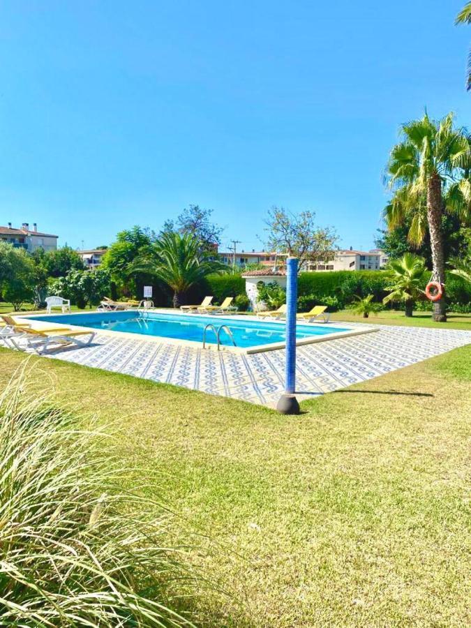 Villa Complejo Colibri Cambrils Exterior foto
